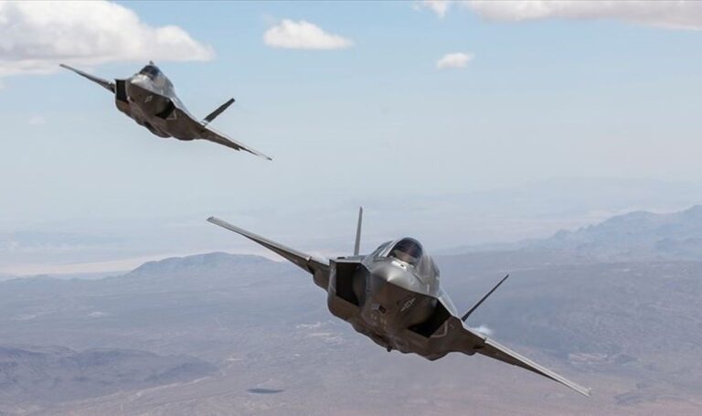 2-adet-f-35-savas-ucagi-acil-inis-yapti-nZbrqcRq.jpg