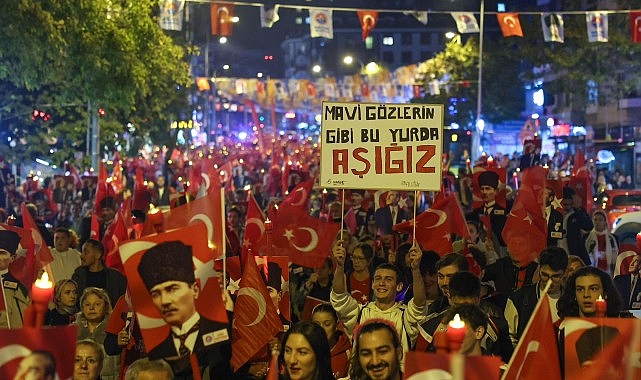 maltepede cumhuriyet coskusu 5amjqU4n.jpg