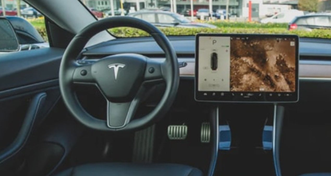 Gizli özellikleri aktif eden araç sahipleri hapı yuttu