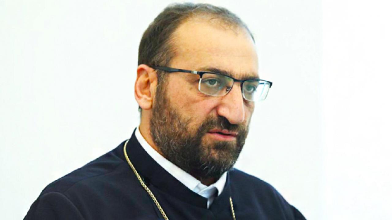 Ermenistan’da hükümet-kilise krizi büyüyor! Başpiskopos gözaltına alındı