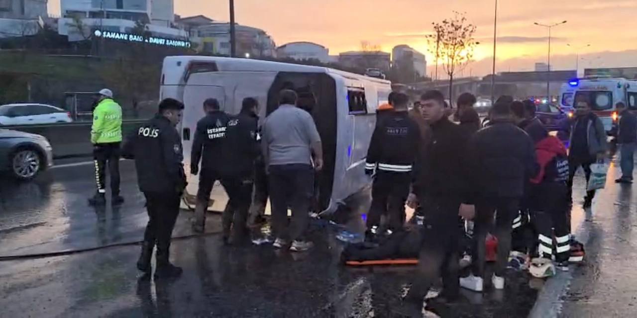 Havalimanı çalışanlarını taşıyan servis devrildi: 2’si ağır 5 yaralı