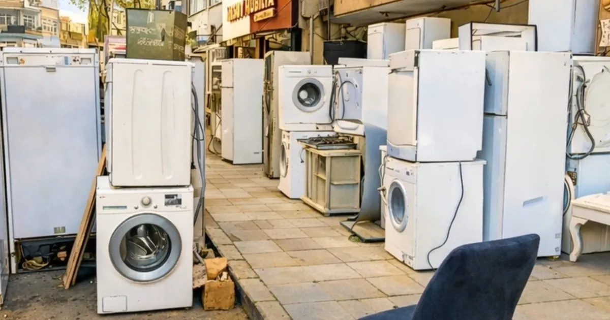 İzmit Kanlıbağ’da spotçuların kaldırım işgaline mühürleme